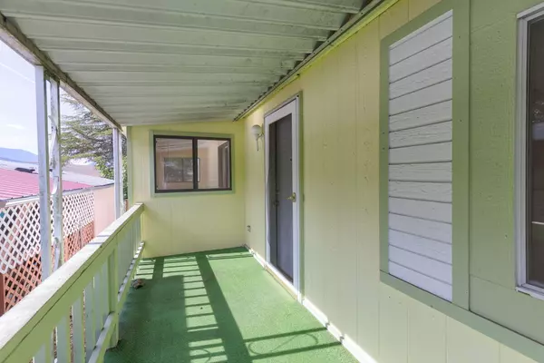 Grants Pass, OR 97526,2325 Highland AVE #56