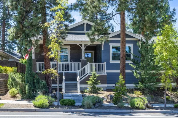 2215 Lemhi Pass DR, Bend, OR 97703