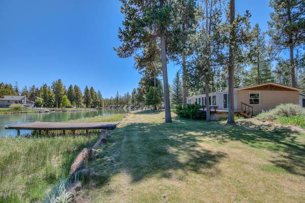 17145 Merganser DR, Bend, OR 97707