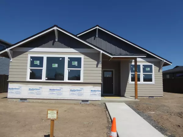 1475 Perspective DR,  Prineville,  OR 97754