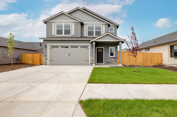 3371 9th ST, Redmond, OR 97756