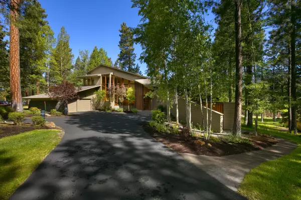 Black Butte Ranch, OR 97759,13594 Prince Pine #GM 255