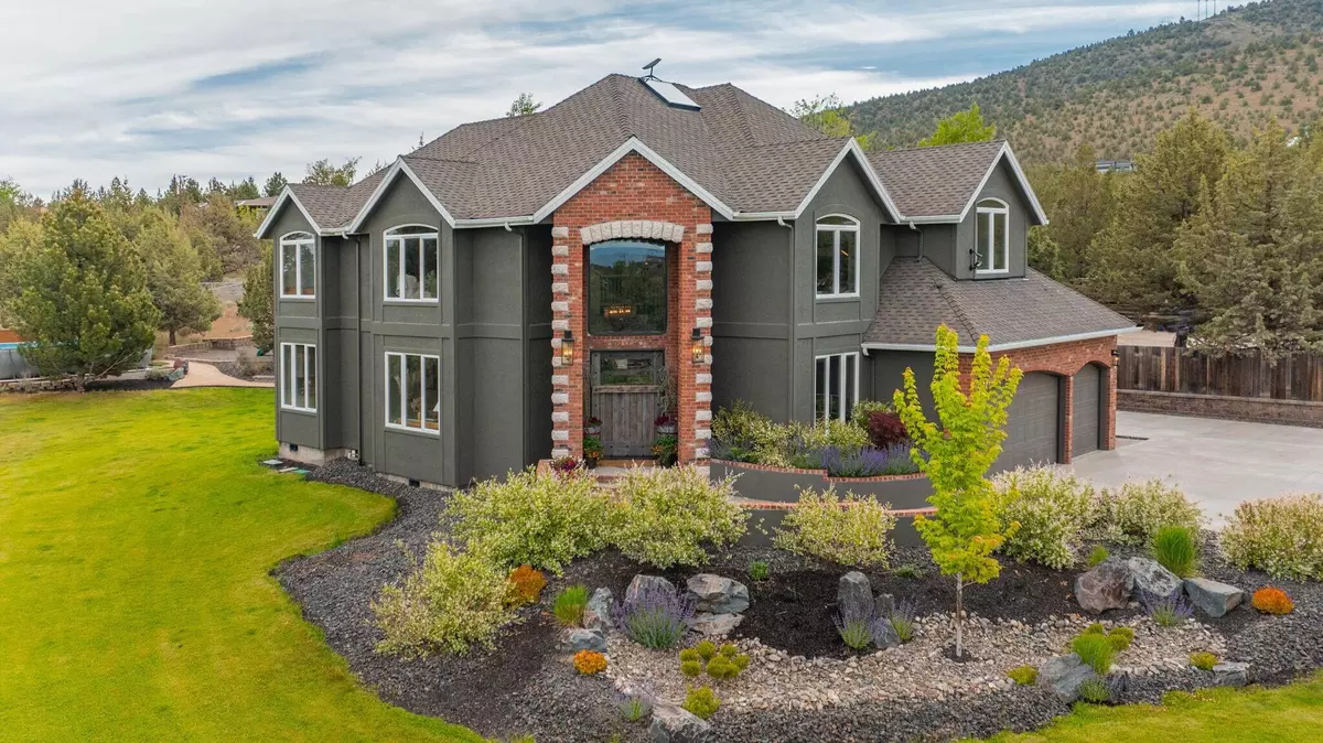 Powell Butte, OR 97753,8956 Yahooskin DR