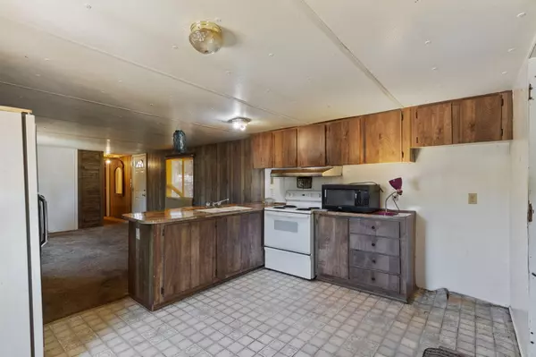 Grants Pass, OR 97526,151 Pesterfield PL