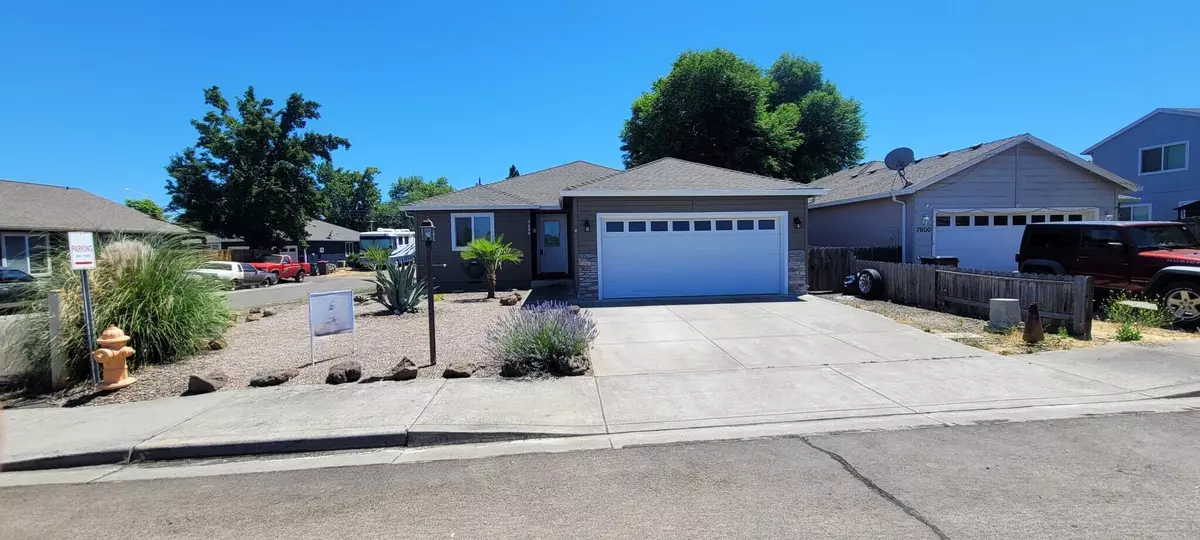 White City, OR 97503,7804 Fallbrook LN