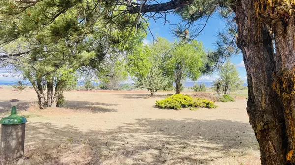 Madras, OR 97741,670 Cherry LN #Lot 4