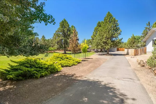 Bend, OR 97702,61375 King Jehu WAY