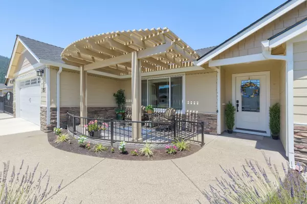 Cave Junction, OR 97523,151 Cabernet CIR