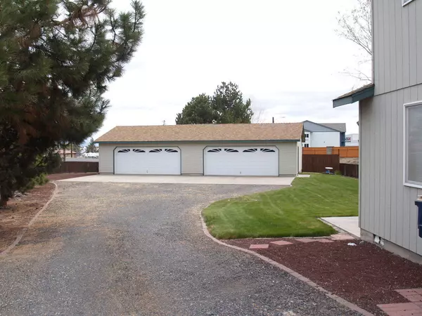 Redmond, OR 97756,3595 Bobby Jones CT