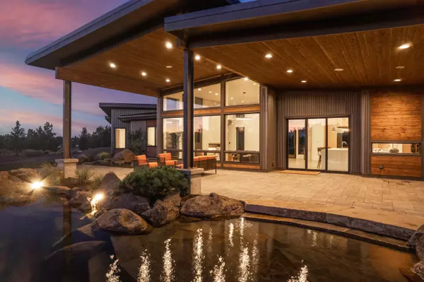 Bend, OR 97703,65040 Collins RD