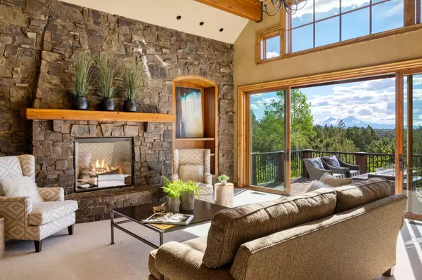 20290 Rock Canyon RD,  Bend,  OR 97703