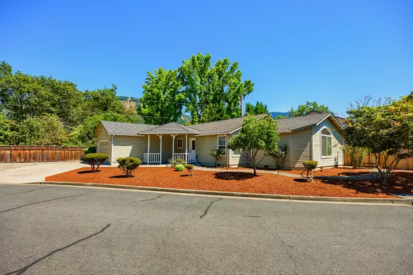 Grants Pass, OR 97527,1721 Brookhurst WAY