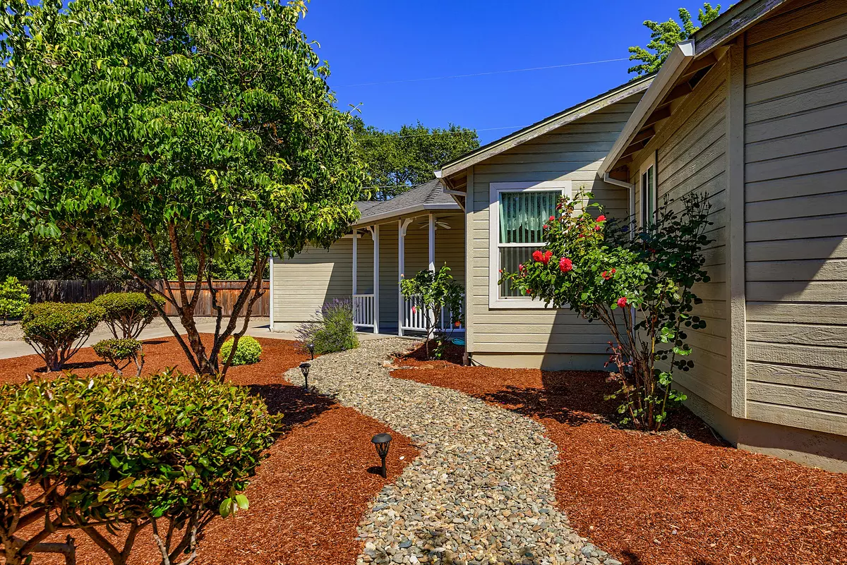 Grants Pass, OR 97527,1721 Brookhurst WAY