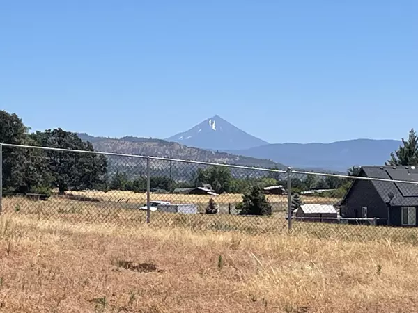 White City, OR 97503,3576 Beagle RD