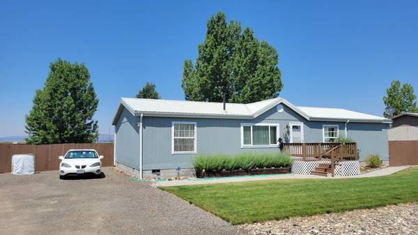 92 T ST,  Lakeview,  OR 97630