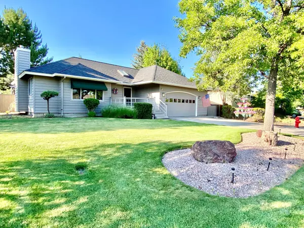 2324 Lakeridge DR, Bend, OR 97701