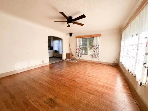 Prairie City, OR 97869,229 Bridge ST