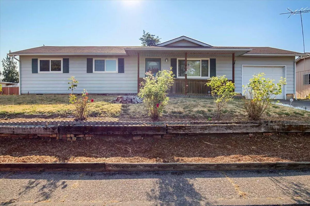 Aumsville, OR 97325,850 6th ST