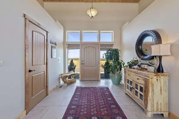 Powell Butte, OR 97753,15997 Aquatic View LN