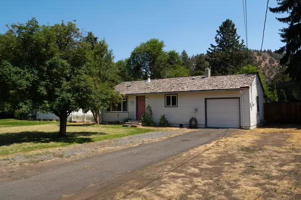 854 10th ST,  Bend,  OR 97701