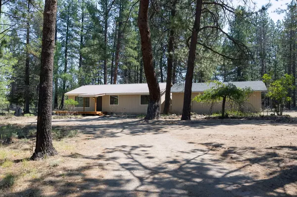 51530 Riverland AVE, La Pine, OR 97739