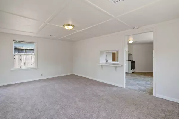 Grants Pass, OR 97526,711 Laurel ST