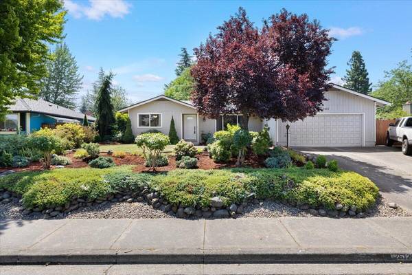 2612 Rosewood ST,  Medford,  OR 97504