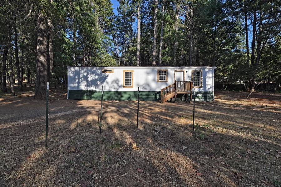 213 Fir DR, Cave Junction, OR 97523