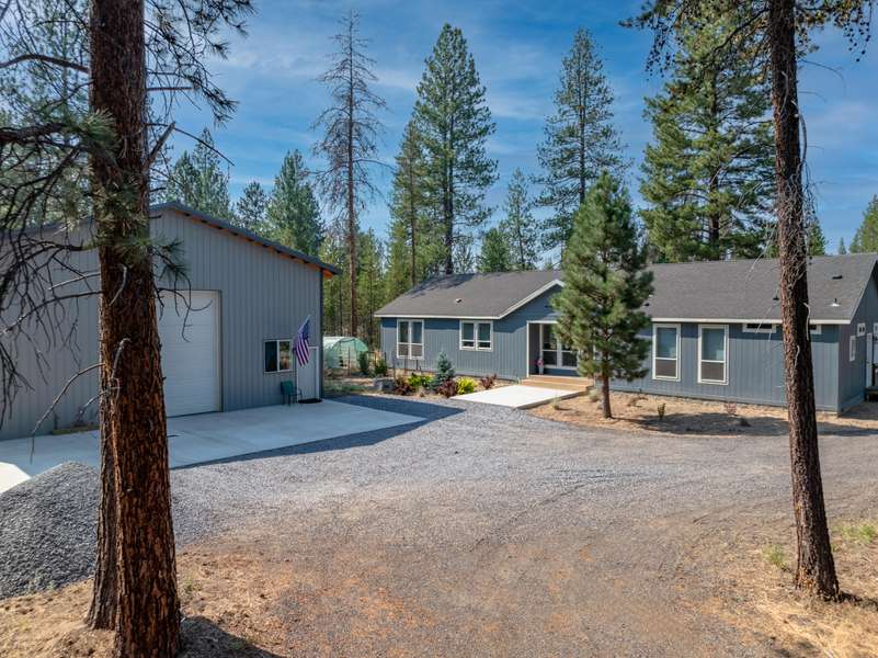 51375 Al Jean RD, La Pine, OR 97739