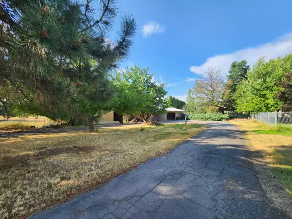 Keno, OR 97627,15667 Richardson LN