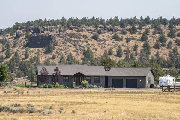 4685 Trout RD, Terrebonne, OR 97760