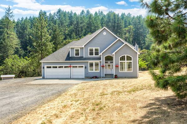 1515 Wagon Trail DR, Jacksonville, OR 97530