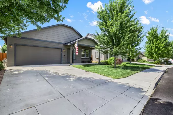 Redmond, OR 97756,417 32nd ST