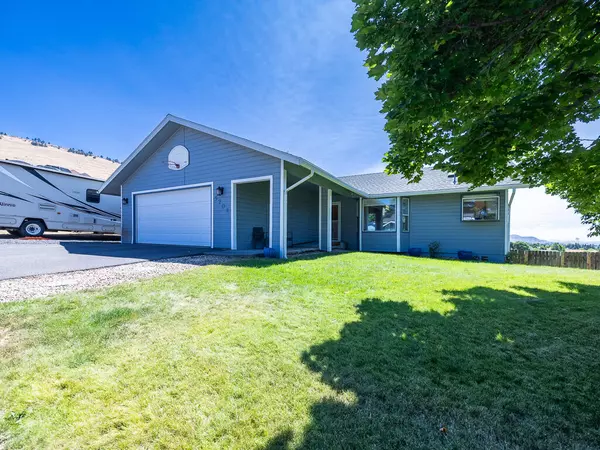 5704 Havencrest DR, Klamath Falls, OR 97603