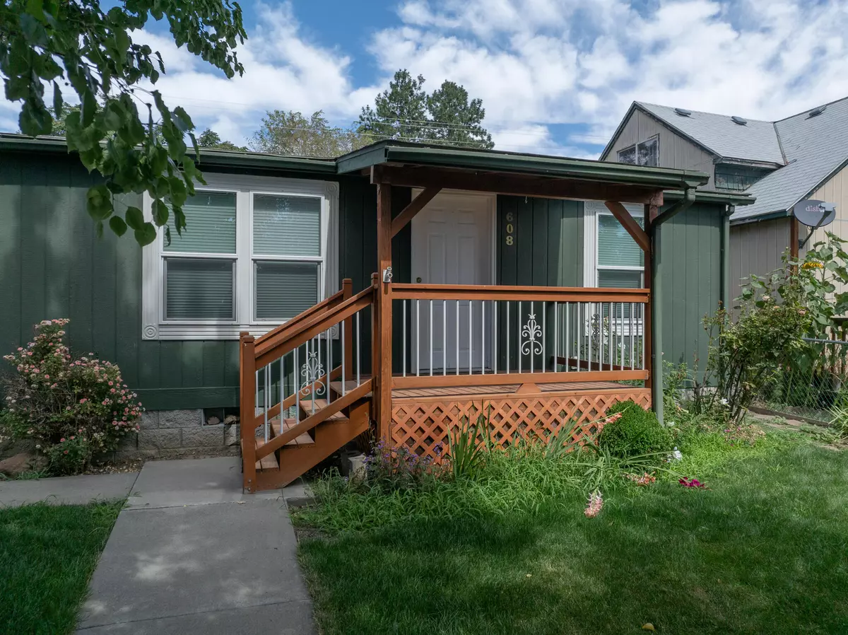 Maupin, OR 97037,608 Dufur AVE