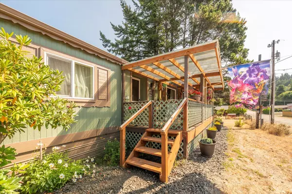 Lakeside, OR 97449,400 Robinhood AVE