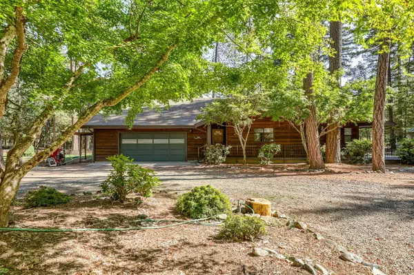 Grants Pass, OR 97527,286 Rossier LN