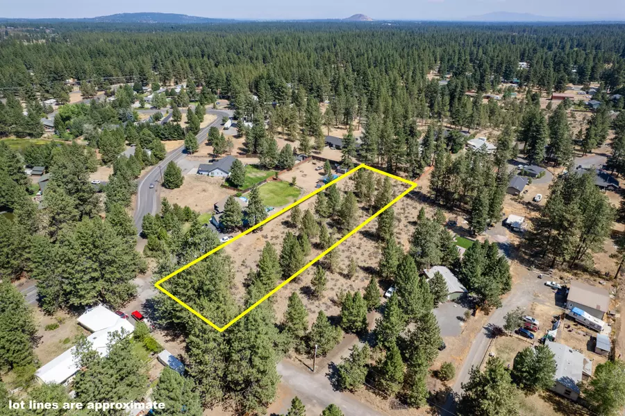 60340 Hiawatha LN, Bend, OR 97702