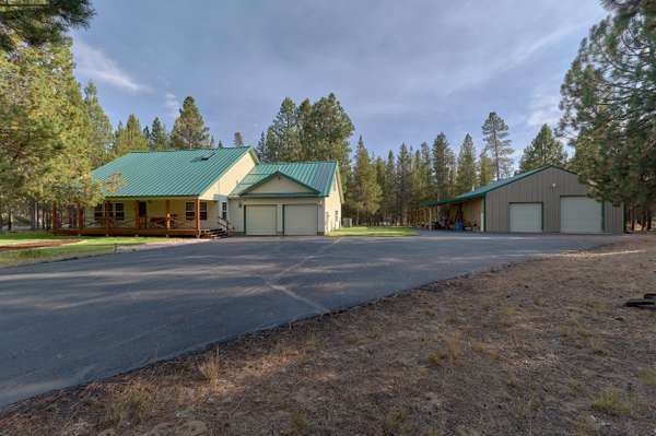 15715 Sparks DR, La Pine, OR 97739