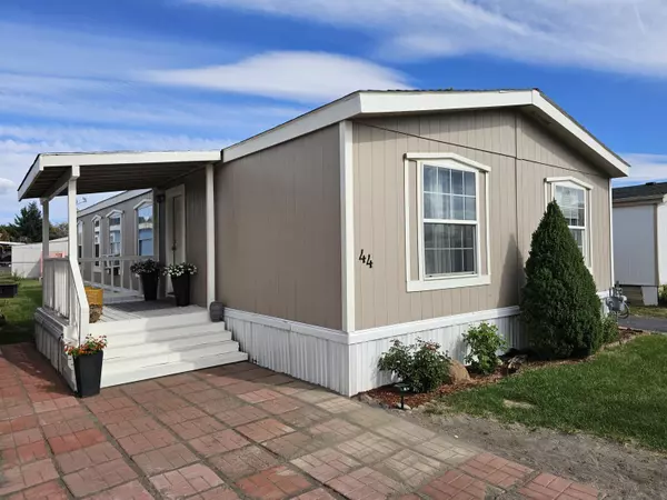 3950 Homedale RD #UNIT 44, Klamath Falls, OR 97603