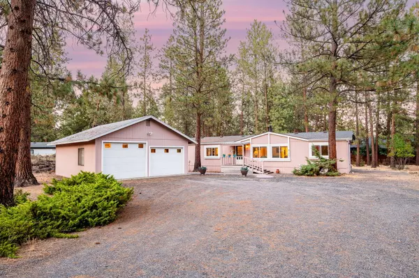 61171 Chuckanut DR, Bend, OR 97702