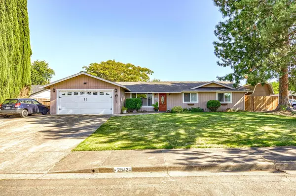 Medford, OR 97504,2542 Fontaine CIR