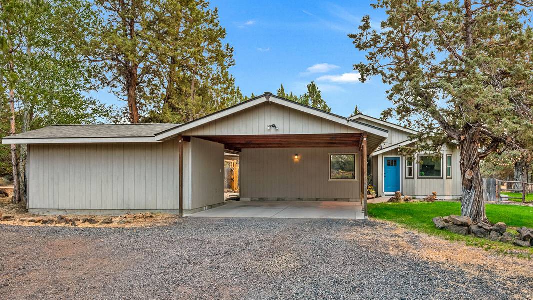 23103 Tumbleweed DR, Bend, OR 97701