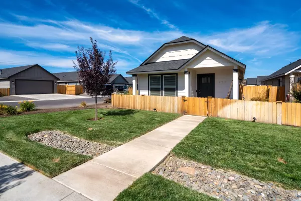 Redmond, OR 97756,973 Upas AVE