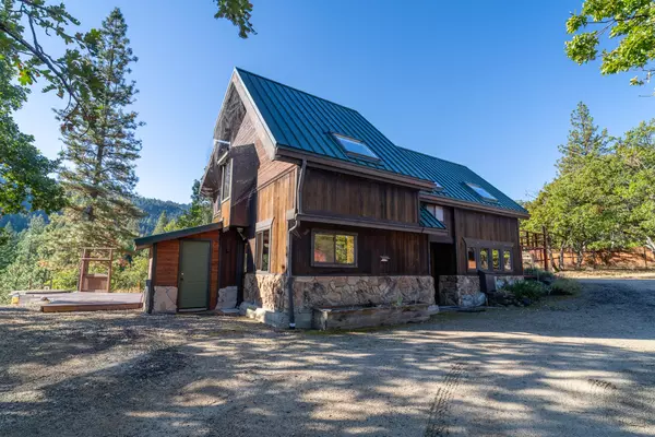 Ashland, OR 97520,175 Beacon Hill LN