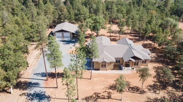 1156 Ellison LOOP,  Merlin,  OR 97532