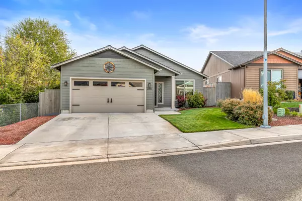 Medford, OR 97501,2055 La Connor DR