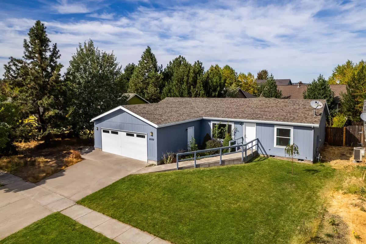 Bend, OR 97702,20092 Elizabeth LN