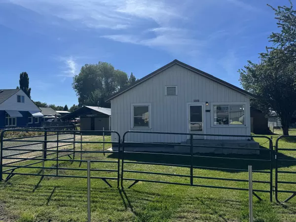 4524 Denver AVE, Klamath Falls, OR 97603