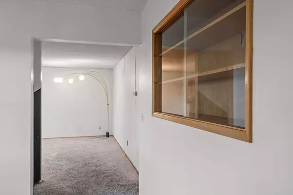 Madras, OR 97741,185 G ST